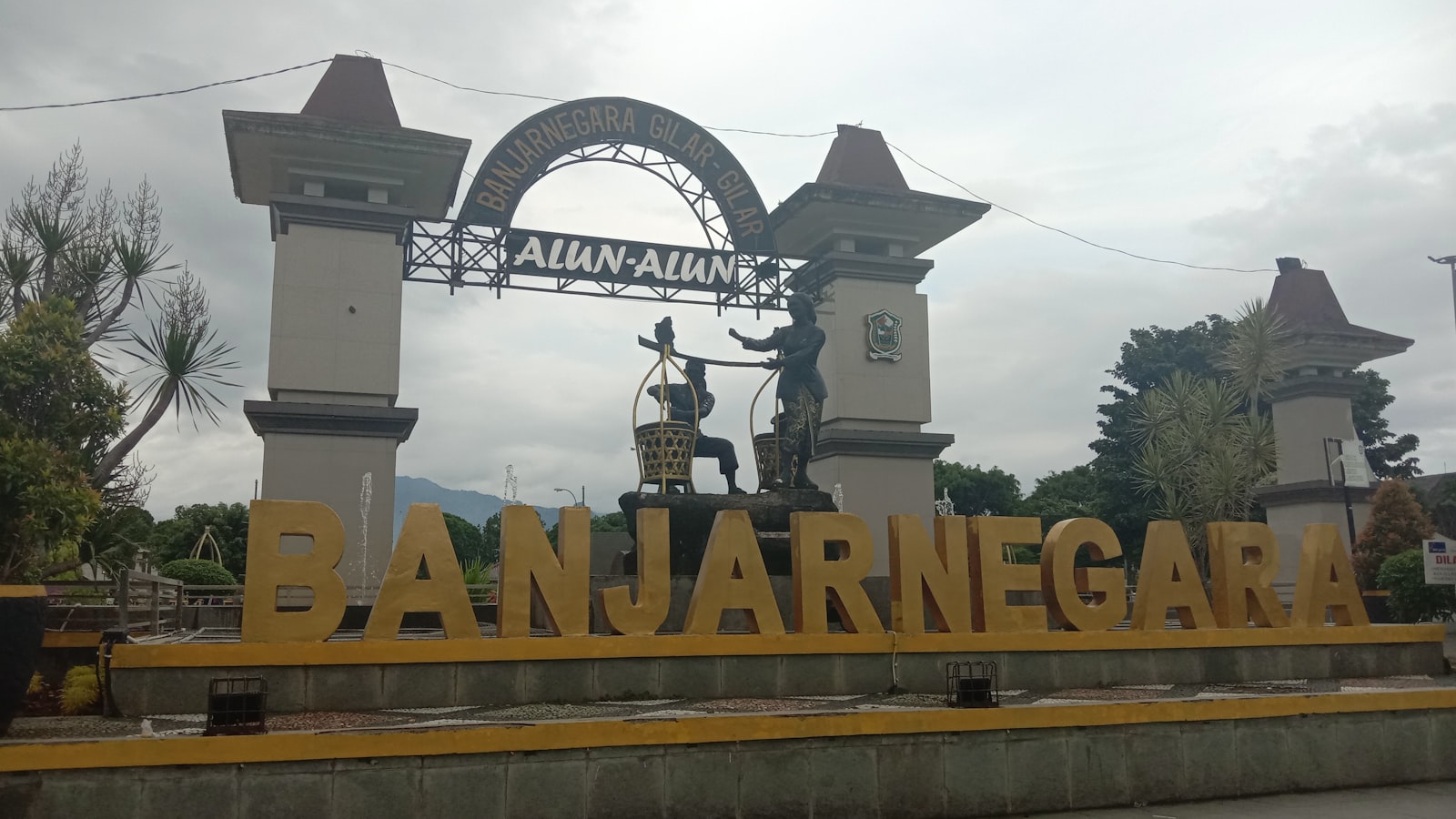 Daftar Nama dan Alamat PPAT/Notaris Di Kabupaten Bolaang Mongondow Timur